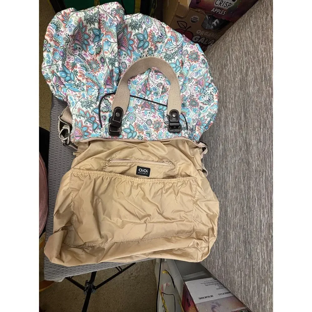 OiOi Paisley Baby Diaper Bag Large Multicolor Water Resistant Tote Baby Girl